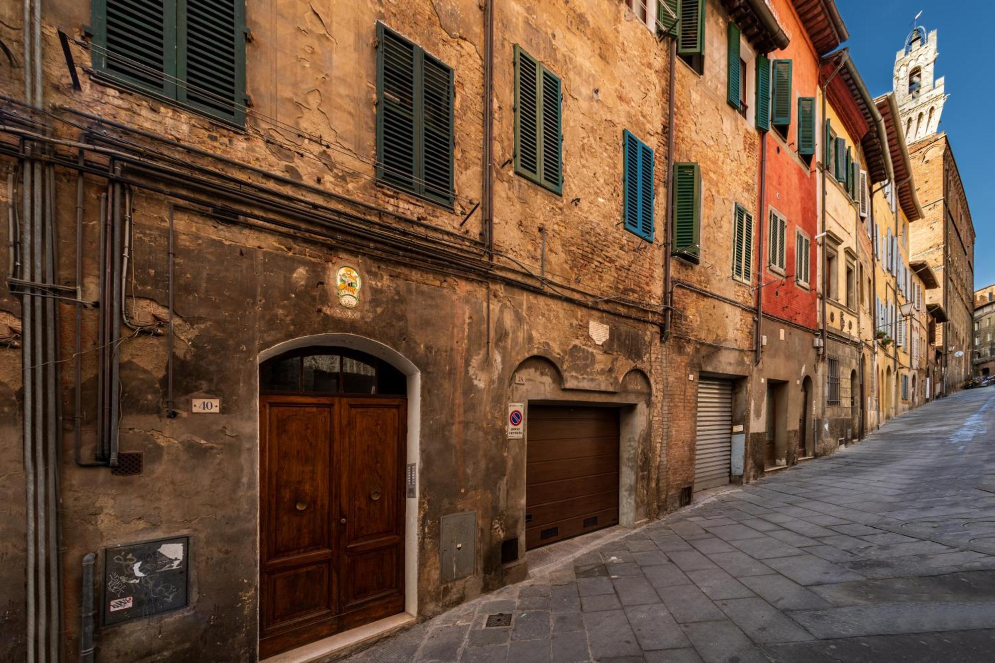 Siena - Stylish Loft Near Piazza Del Campo!アパートメント エクステリア 写真